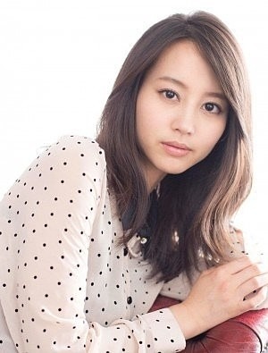 益若つばさは目が笑ってない？ 「顔が怖い」指摘を受ける女性タレントたちの共通点 