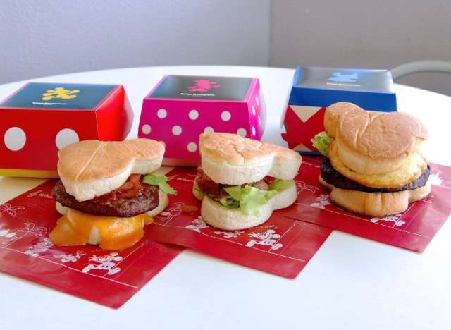 【悲報】本日オープンの「レゴランド」飯が高すぎるとSNSで炎上！愛知万博の悪夢再来か！