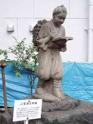 契約解除の山本裕典よりヤバイ！パーティーで女性を物色しまくる人気アーティスト「N」って？