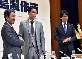 タイトなスーツか緩いスーツ。どっちが好き?