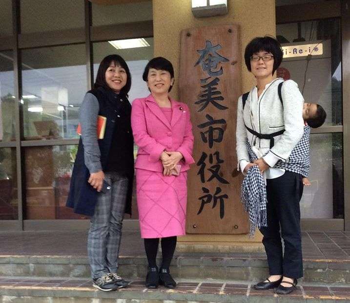 「これは優先エレベーターです。誰か降りて」 ベビーカーママの訴えに意見分かれる