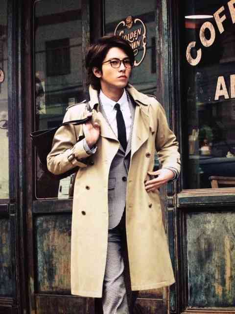 メガネ+芸能人が見たいです。