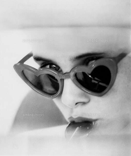 メガネ+芸能人が見たいです。