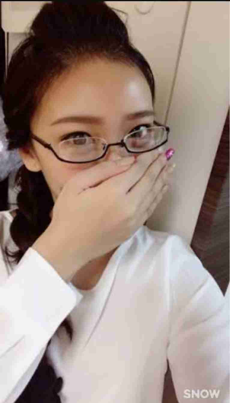 メガネ+芸能人が見たいです。