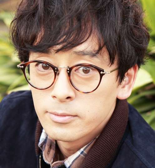 メガネ+芸能人が見たいです。