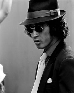 メガネ+芸能人が見たいです。