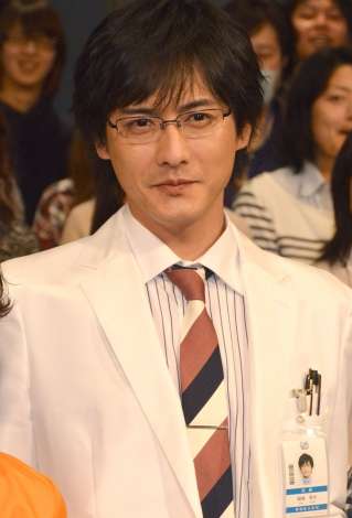 メガネ+芸能人が見たいです。