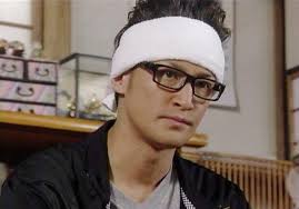 メガネ+芸能人が見たいです。