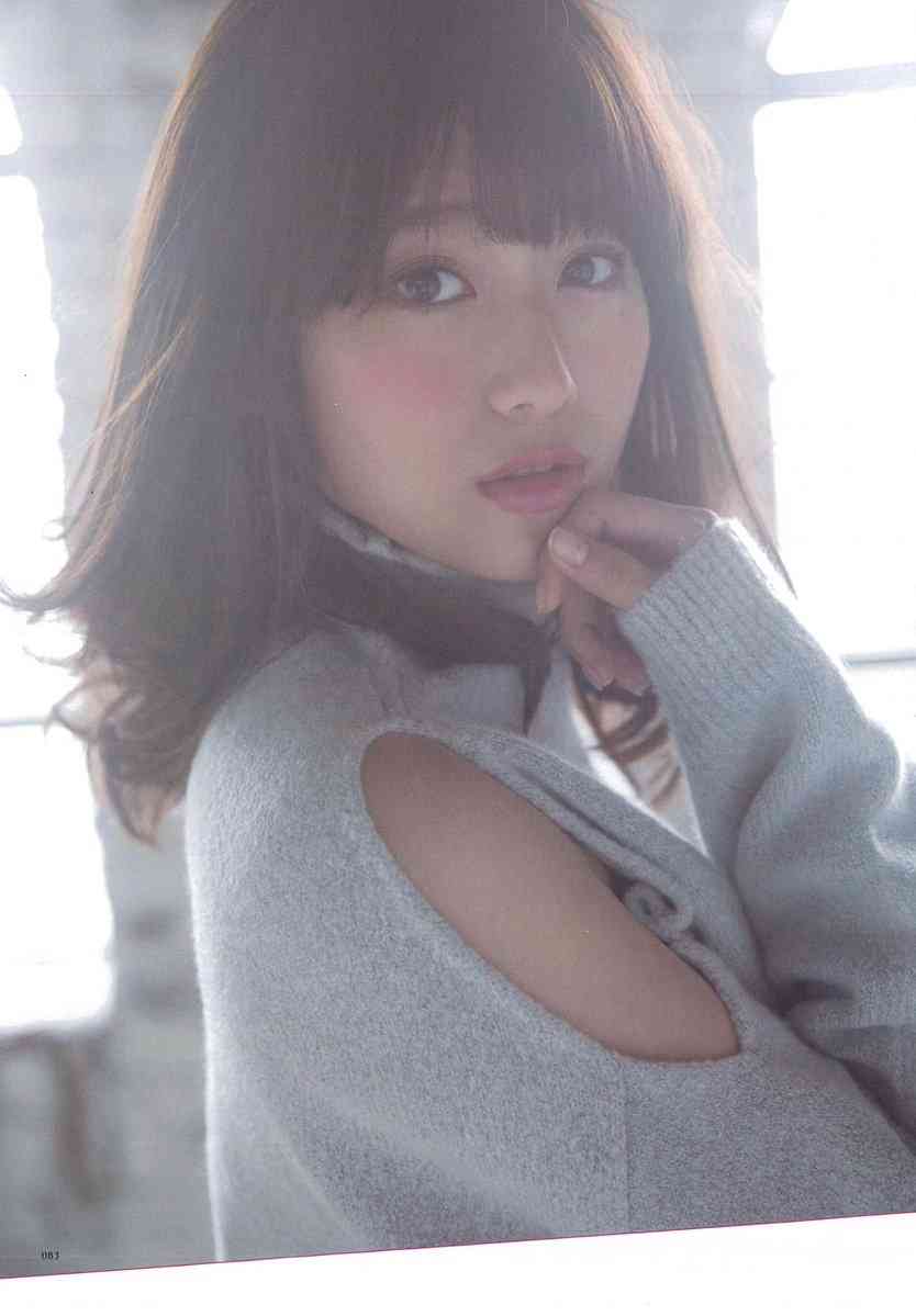 女性アイドルの美しいメイク画像を貼るトピ