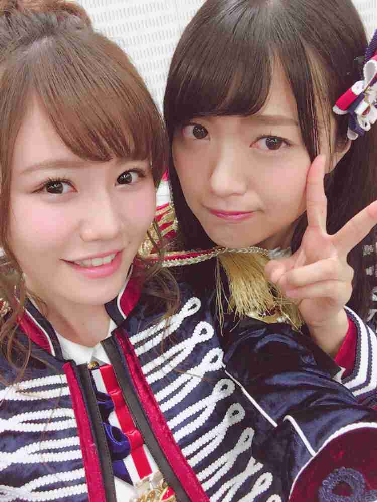 女性アイドルの美しいメイク画像を貼るトピ