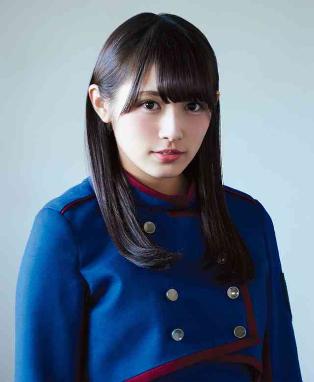 女性アイドルの美しいメイク画像を貼るトピ