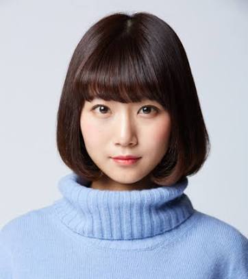 女性アイドルの美しいメイク画像を貼るトピ