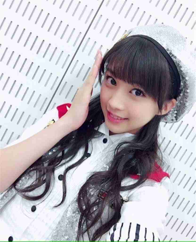 女性アイドルの美しいメイク画像を貼るトピ