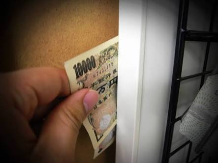 絶対に家族に言えない事