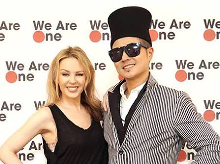 カイリー・ミノーグ、変わり果てた姿はボトックス中毒の結果と認める!