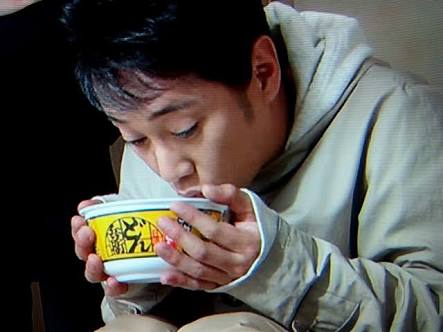 自閉症の娘が唯一口にする食品が製造中止へ　「飢え死にする」母が不安を吐露（英）