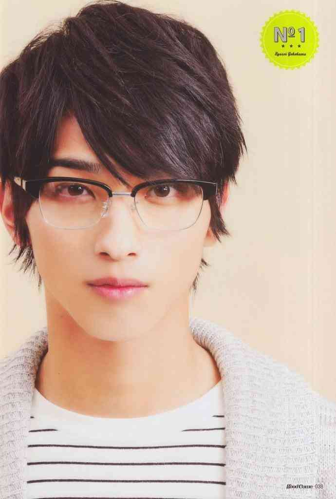 普段眼鏡をかけている人の外した顔が見たい！
