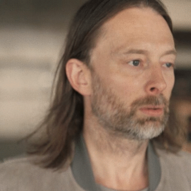 ロン毛の男性をひたすら貼っていくトピ。