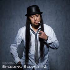 ロン毛の男性をひたすら貼っていくトピ。