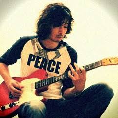 ロン毛の男性をひたすら貼っていくトピ。