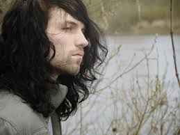 ロン毛の男性をひたすら貼っていくトピ。