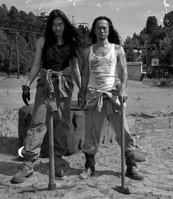 ロン毛の男性をひたすら貼っていくトピ。