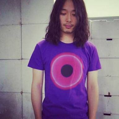 ロン毛の男性をひたすら貼っていくトピ。