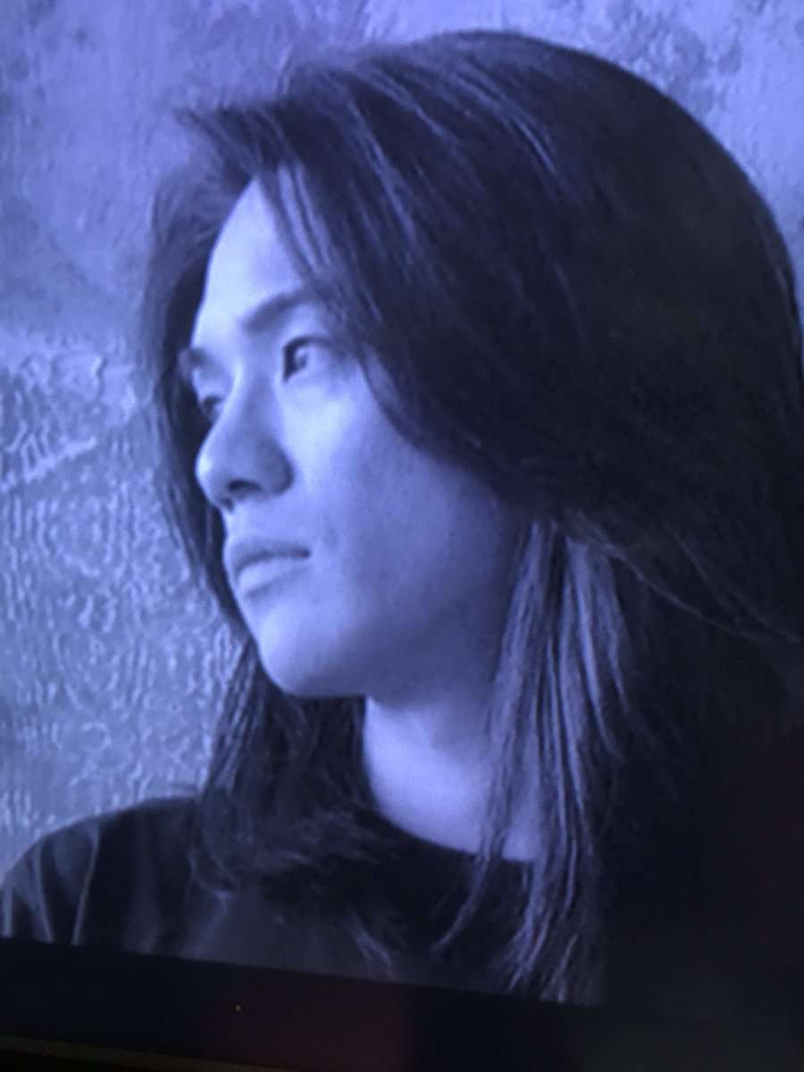 ロン毛の男性をひたすら貼っていくトピ。