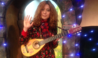 ロン毛の男性をひたすら貼っていくトピ。