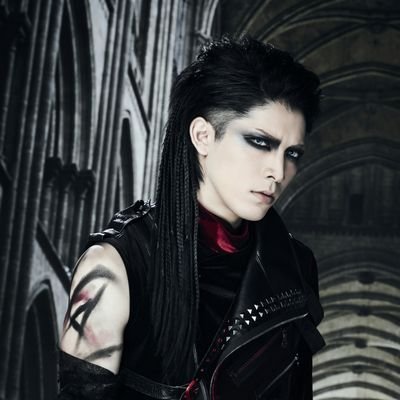 ロン毛の男性をひたすら貼っていくトピ。