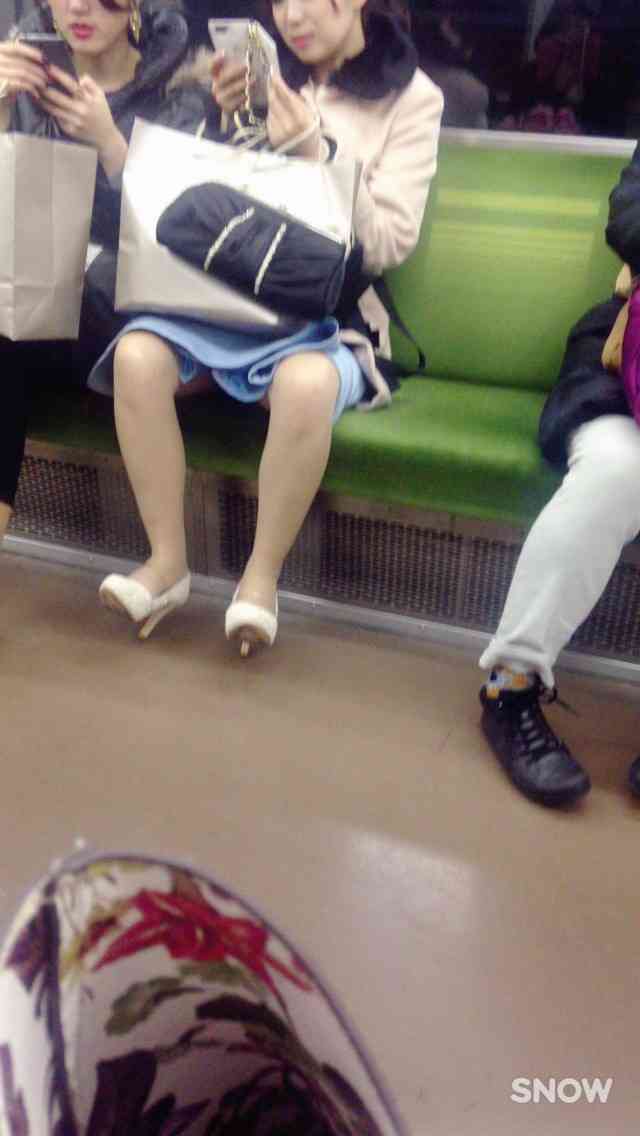 ひざ閉じていますか ガールズちゃんねる Girls Channel