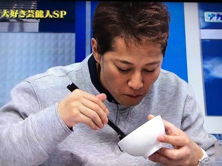 食べ方綺麗ですか？（自分の）