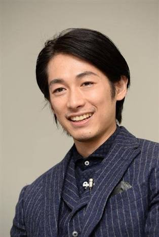 口元がステキな芸能人