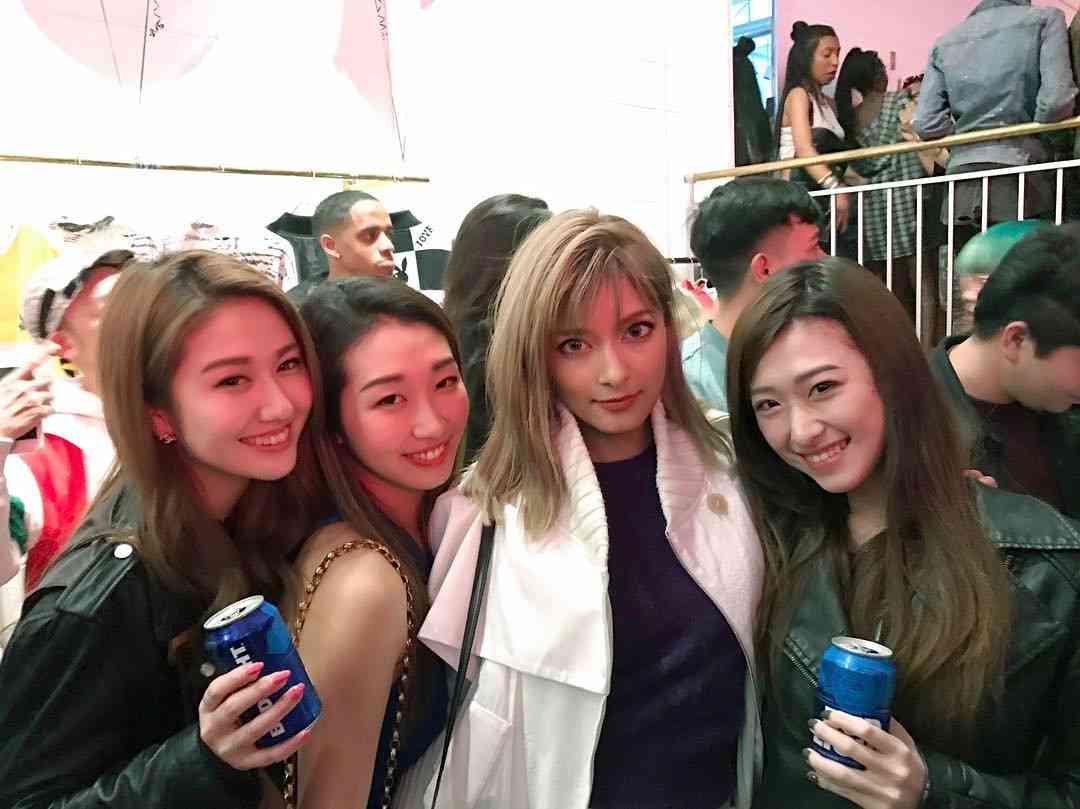 ローラ＆赤西仁＆植野有砂の“レアな3ショット”に反響「最強メンツ」「神ってる」