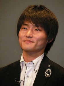 そっくりさんでKis-My-Ft2を完成させよう!