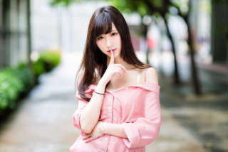 男に言い寄られたら彼氏、旦那に報告しますか？
