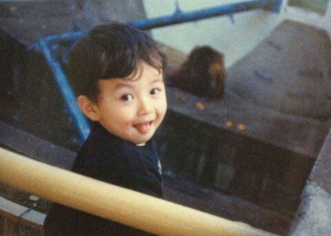 【画像】あの有名人はこんな子供だった