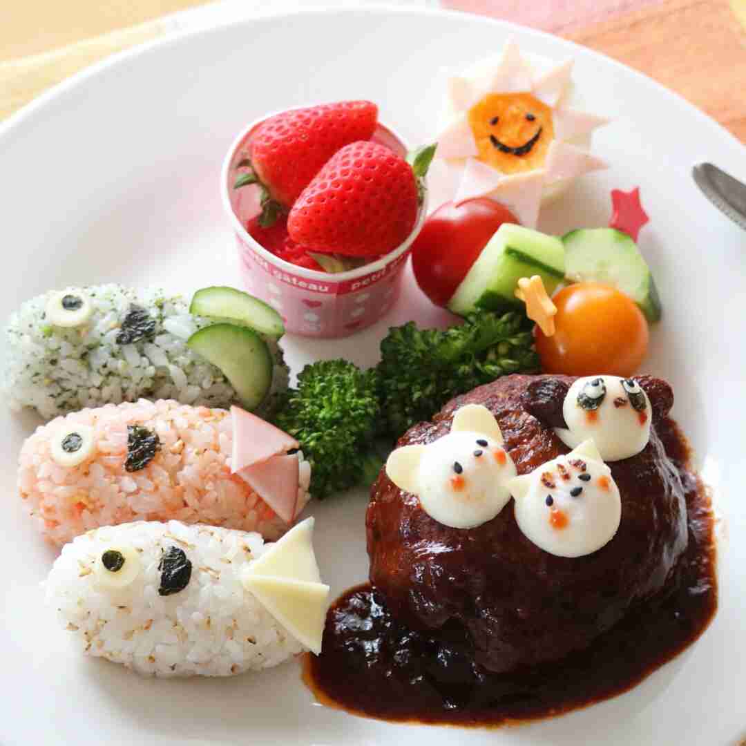 お子様ランチの画像ください！