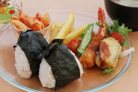 お子様ランチの画像ください！