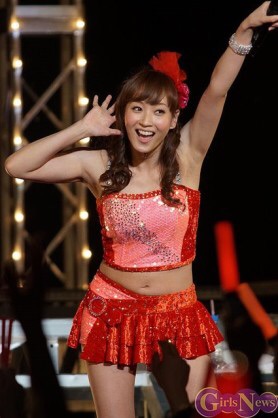 藤本美貴が黒髪にイメチェン！「別人みたい」「安定の美しさ」好評の声が続出