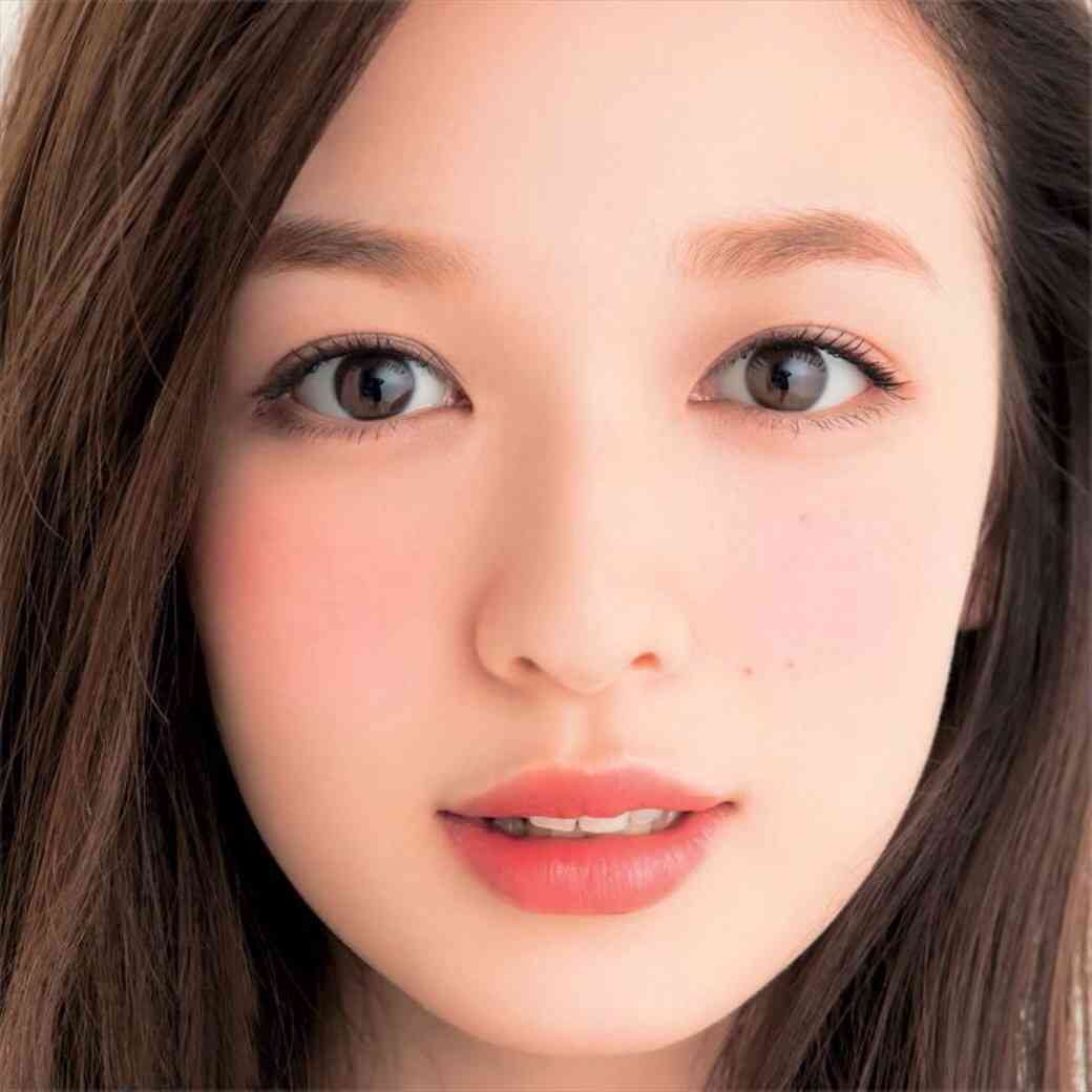 各都道府県の美人代表を集めるトピ