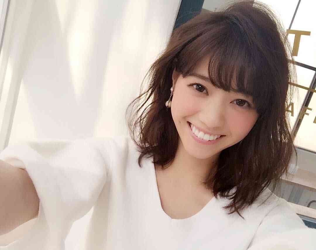 芸能人の優しい微笑みの画像トピ