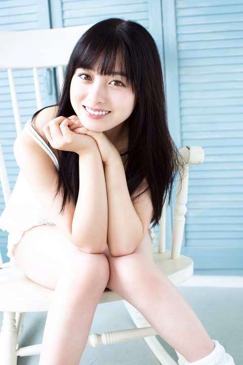 芸能人の優しい微笑みの画像トピ