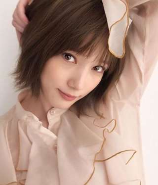 芸能人の優しい微笑みの画像トピ