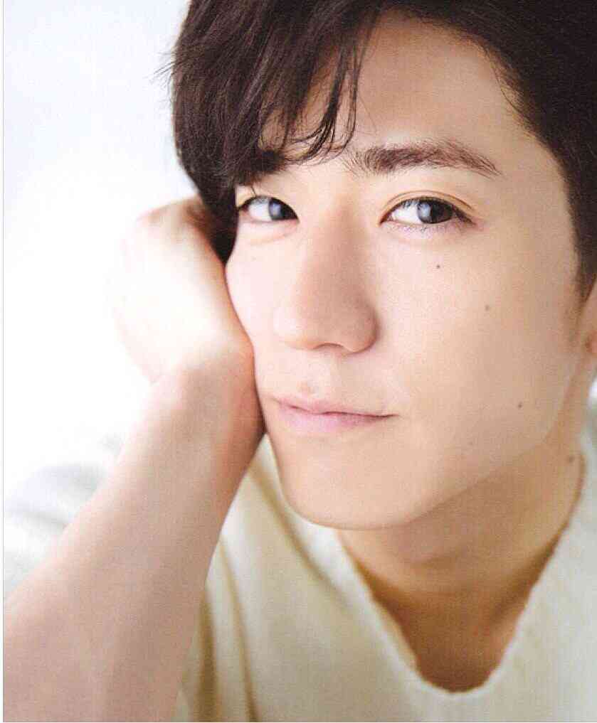 芸能人の優しい微笑みの画像トピ