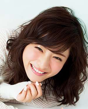芸能人の優しい微笑みの画像トピ