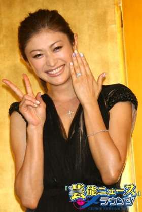 小嶋陽菜、藤原紀香、平祐奈…マスコミをドン引きさせた“爆弾会見”ベスト3