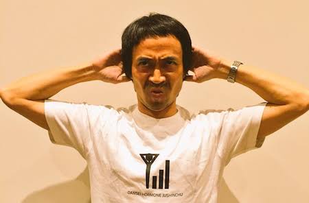 ダイエットになりそうな芸人のポーズを貼るトピ