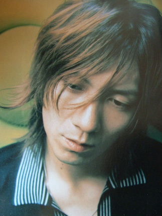 ロン毛の男性をひたすら貼っていくトピ。