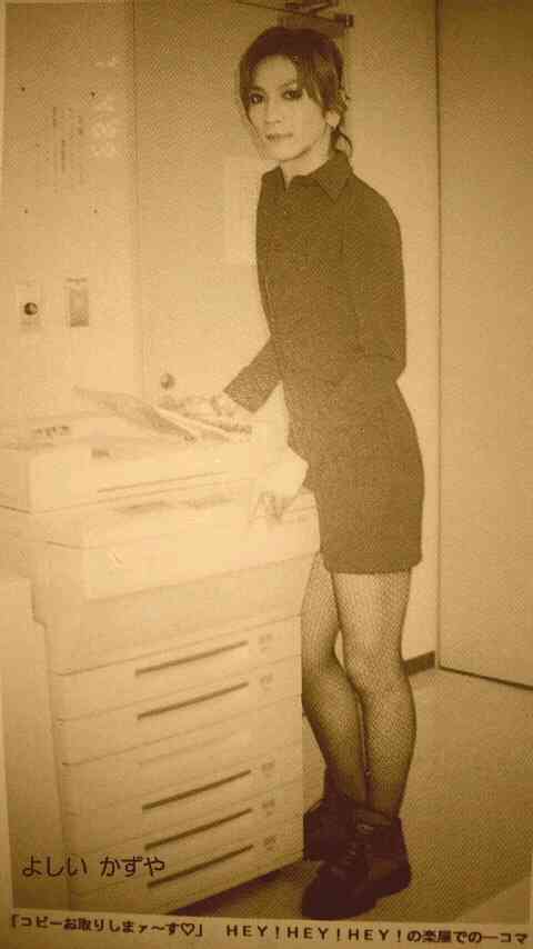 ロン毛の男性をひたすら貼っていくトピ。